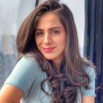 Maham Amir Costumers